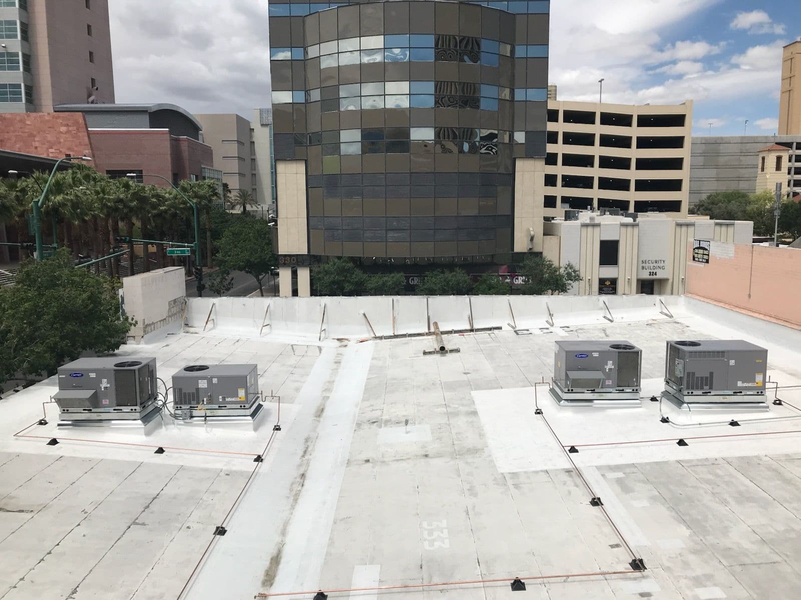 Gallery photos for Rooftop HVAC Installation Downtown Las Vegas: Image #1
